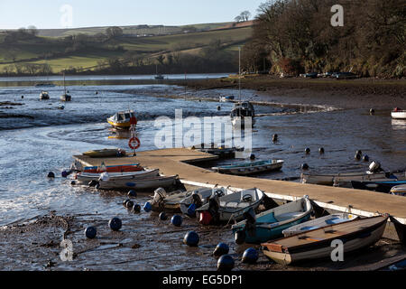 Stoke Gabriel ist ein Dorf und Pfarrei in Devon, England, befindet sich an einem Bach des River Dart. Das Dorf ist ein populärer touristischer Stockfoto