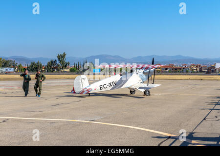 GRANADA, Spanien-Mai 18: Flugzeug Bücker 1131 Teilnahme an eine Ausstellung über die X aniversary der Patrulla Aspa des Flugplatzes Stockfoto