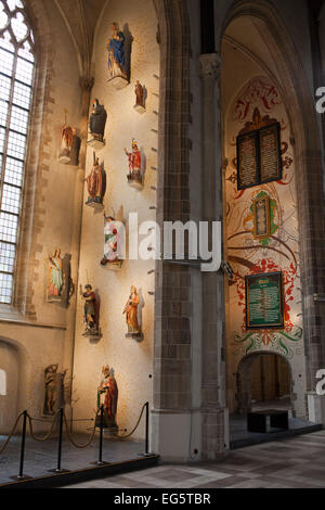 St.-Lorenz-Kirche (Grote of Sint-Laurenskerk) innen in Rotterdam, Holland, Niederlande. Stockfoto