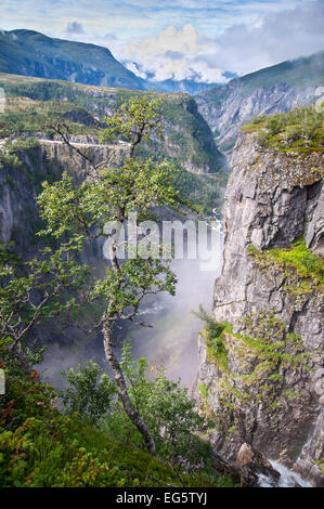 Voringsfossen Wasserfall Canyon Tal im Hardangervidda Stockfoto