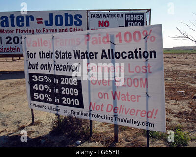 Dürre Farm Wasser Verteilung Zeichen Kalifornien Stockfoto