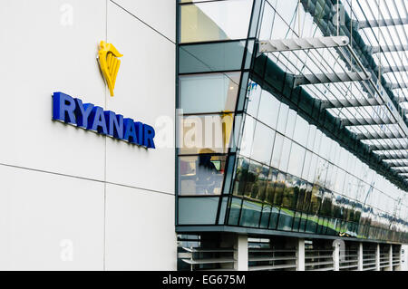 Ryanair Corporate Headquarter, Airside Business Park, Schwerter, Dublin Stockfoto