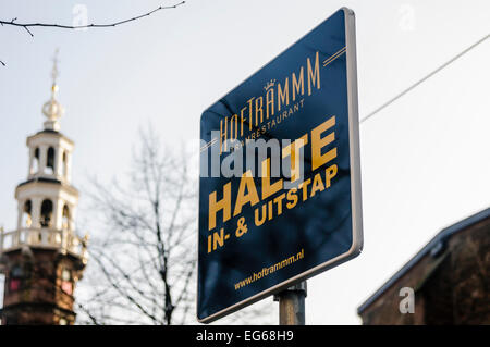 Punkt für die Hoftrammm an Bord, ein Restaurant mit einer Straßenbahn, welche Touren den Haag während Gäste, Speisen.  Die Hoftrammm ist das beste Restaurant in den Haag gewählt worden und bietet Platz für 28 Gäste während der 2,5 Stunden Tour. Stockfoto