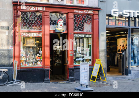 Eine altmodische traditionellen niederländischen Apotheke Apotheke Stockfoto