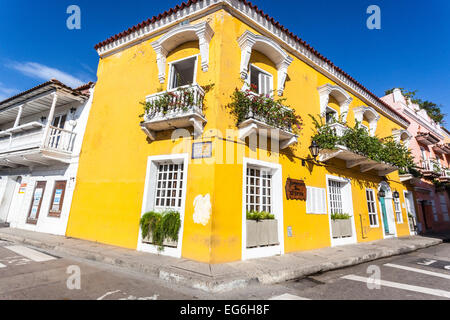 Haus im spanischen Kolonialstil, Playa De La Artilleria, Cartagena de Indias, Kolumbien. Stockfoto