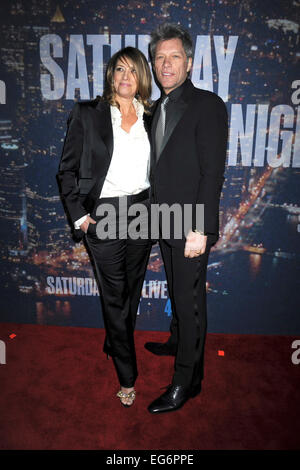 Jon Bon Jovi und Frau Dorothea Hurley Teilnahme an SNL 40th Anniversary Celebration am Rockefeller Plaza am 15. Februar 2015 in New York City/Picture alliance Stockfoto