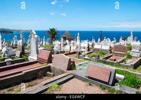 Waverley Friedhof auf den Klippen am Bronte, östlichen Vororte, Sydney, Australien Stockfoto