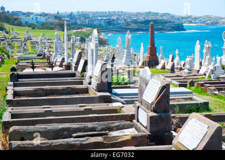 Waverley Friedhof auf den Klippen am Bronte, östlichen Vororte, Sydney, Australien Stockfoto