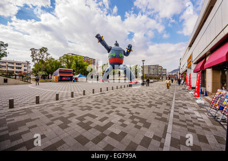 Japan, Kobe, riesige Tetsujin 28-Go Manga statue Stockfoto