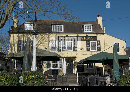 außen die barmy Arme Gastwirtschaft in Twickenham, Middlesex, england Stockfoto