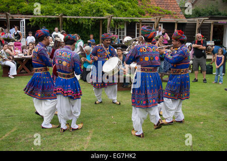 Gypsy und Reisenden Fair Band spielt Stockfoto
