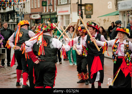 Medway die jährliche fegt Festival erschafft, die Freude und das Lachen von der Rauchfangkehrer bei ihren traditionellen Urlaub genossen: o Stockfoto