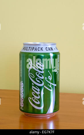 Dose Coca-Cola Leben Soft Drink Stockfoto