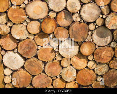 Gesägte Blockwand Stockfoto