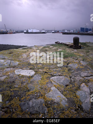 Aberdeen Harbour in einem Starkregen Sturm Stockfoto