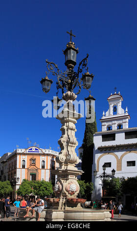 Spanien, Andalusien, Sevilla, Plaza De La Virgen de Los Reyes, Platz, Brunnen, Stockfoto