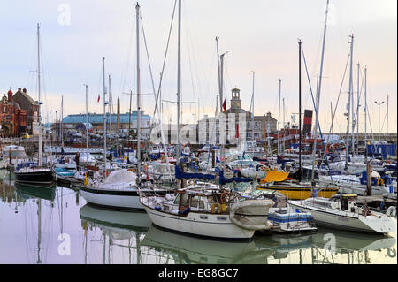 Blick über den Yachthafen Ramsgate kent Stockfoto