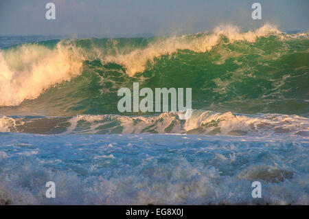 Norden von Kauai Wellen. Stockfoto