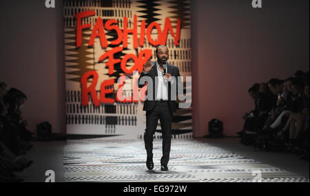 19. Februar 2015 - London, England, Vereinigtes Königreich - Jeffrey Wright führt die Piste zur Modenschau von Naomi Fashion For Relief und Fundraiser, ein Promi-Modenschau, London Fashion Week zugunsten ihrer Mode für Relief-Stiftung am öffnen somerset House. (Kredit-Bild: © Ferdaus Shamim/ZUMA Draht) Stockfoto