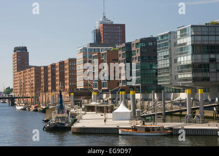 Modernen Büro- und Wohngebäude, Wohntürme in HafenCity, Hamburg, Deutschland, Europa Stockfoto