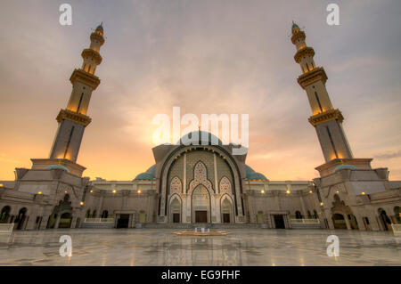 Malaysia, Kuala Lumpur, Blick auf Bundesgebiet Moschee oder Masjid Welaayat Persekutan Stockfoto