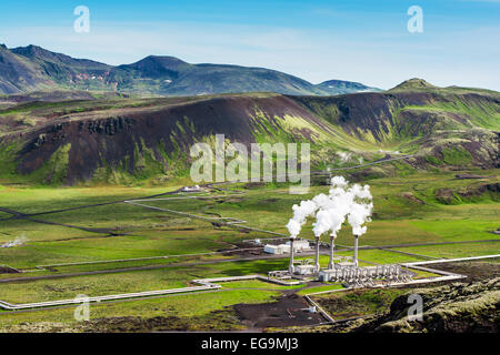 Nesjavellir Kraftwerk, das größte Geothermiekraftwerk in Island. Stockfoto