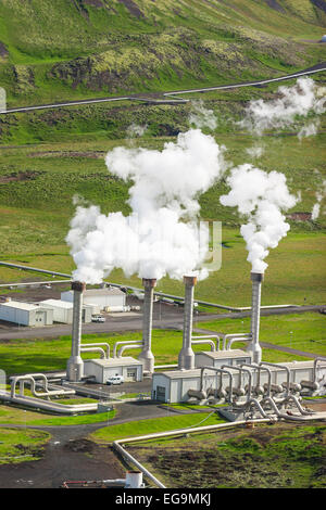 Nesjavellir Kraftwerk, das größte Geothermiekraftwerk in Island. Stockfoto