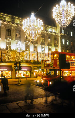 Weihnachtsbeleuchtung Regents Street. London. UK, ca. 1980 Stockfoto