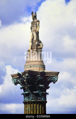 Nahaufnahme der Statue von Admiral Horatio Nelson (Nelsonsäule) am Trafalgar Square, London Stockfoto