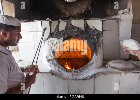 Traditionelle arabische Bäckerei in Ajman Stockfoto