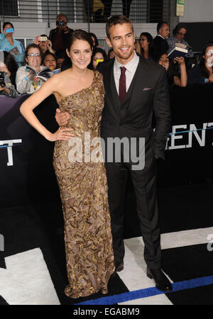 LOS ANGELES, CA - 18. März 2014: Ashley Judd bei der Los Angeles-Premiere ihres Films "Divergent" am Regency Bruin Theatre in Westwood. Stockfoto