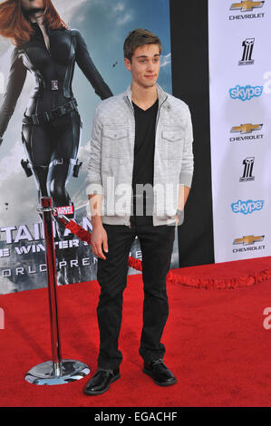 LOS ANGELES, CA - 13. März 2014: Austin North bei der Weltpremiere von "Captain America: The Winter Soldier" am El Capitan Theatre in Hollywood. Stockfoto