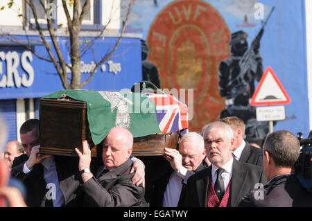 Beerdigung von Agustus Andrew "Gusty" Spence, UVF-Gründer und Leiter. BELFAST 28.09.2011 Stockfoto