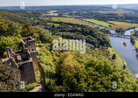 Burgruine der Syburg, auf der Hohensyburgstraße über dem Hengstey-See, Stausee der Ruhr zwischen Dortmund, Herdecke und Ha Stockfoto