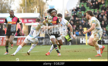 London, UK. 21. Februar 2015. Aviva Premiership. Harlekine gegen Exeter Chiefs. Yard Gebühren weiterleiten Credit: Action Plus Sport/Alamy Live News Stockfoto