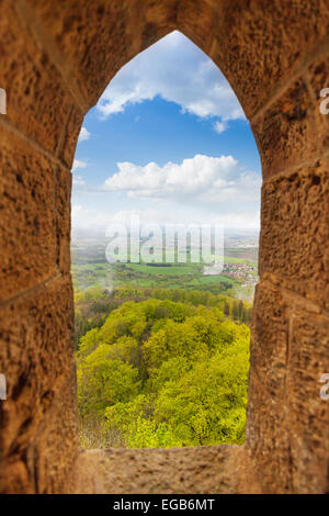 Blick aus dem Fenster stoned Schlupfloch von Hohenzollern Stockfoto