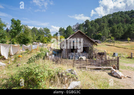 Dreharbeiten findet statt am Set des kommenden serbische Drama "On the Milky Road" wo: Trebinje, Republika Srpska, Bosnien und Herzegowina bei: 19. August 2014 Stockfoto