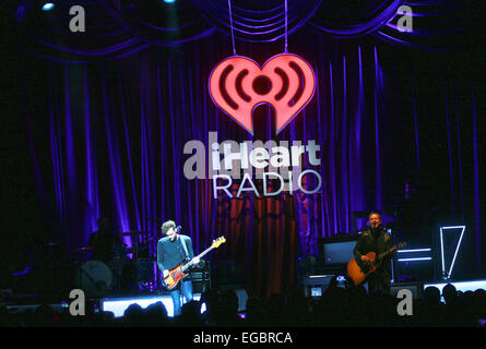 Las Vegas, Nevada, USA. 22. Februar 2015. One Republic führt auf dem iHeartRadio ultimative Valentine Tag entkommen Konzert am 21. Februar 2015 in Brooklyn Bowl in The LINQ in Las Vegas, Nevada. © Marcel Thomas/ZUMA Draht/Alamy Live-Nachrichten Stockfoto