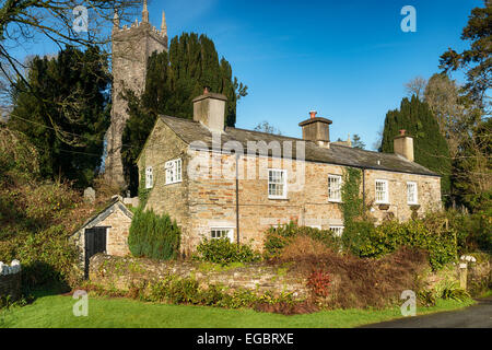 Ziemlich Steinhütten im Dorf Altarnun auf Bodmin Moor in Cornwall Stockfoto