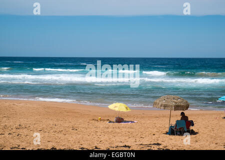 Ansicht von Bilgola Beach, einem beliebten Strand und einer der berühmten Sydneys Nordstrände, new South Wales, Australien Stockfoto