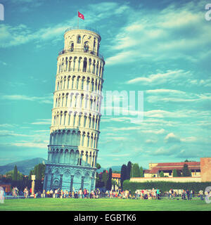 Schiefe Turm von Pisa, Italien. Retro-Stil vorgefiltert Stockfoto