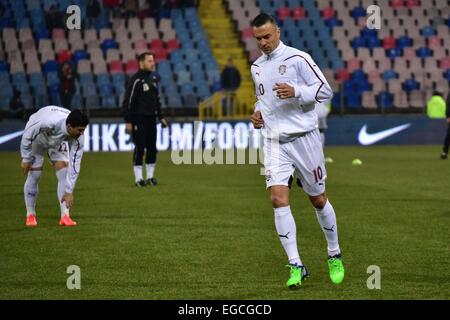 Ghencea-Stadion, Rumänien ROU. 22. Februar 2015. Daniel Pancu #10 von Rapid Bukarest Erwärmung vor der Liga Rumänien ich Spiel zwischen Steaua Bukarest ROU und Rapid Bukarest ROU Rumänien ROU Ghencea Stadium. Catalin Soare/Cal Sport Media/Alamy Live-Nachrichten Stockfoto