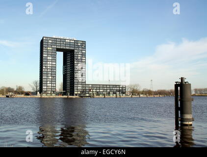 Moderne Apartments (Abel Tasman Turm) zu bauen und ein Bau-Pol in Groningen. Niederlande Stockfoto