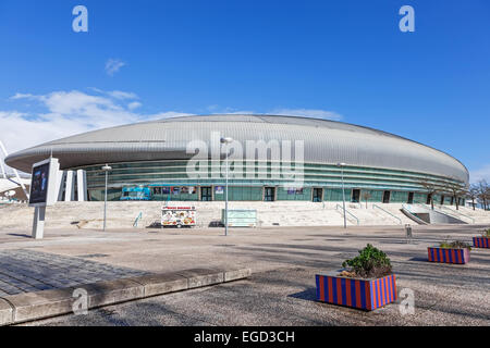 Atlantico Pavillon (Pavilhão Atlântico) AKA Altice oder MEO Arena im Park der Nationen (Parque das Nações), durch Regino Cruz für die Expo 98. Lissabon, Portugal. Stockfoto