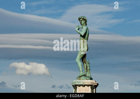 Bronzene Kopie von Michelangelos Skulptur des David, Piazzale Michelangelo, quadratische Michelangelo, Florenz, UNESCO-Weltkulturerbe, Firenze, Florenz, Toskana, Italien, Europa Stockfoto