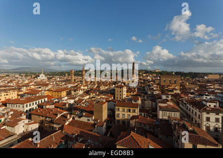 Stadtbild mit Palazzo Vecchio, Palazzo della Signoria, Blick vom Glockenturm der Kathedrale Duomo Santa Maria del Fiore, historischen Zentrum von Florenz, UNESCO-Weltkulturerbe, Firenze, Florenz, Toskana, Italien, Europa Stockfoto