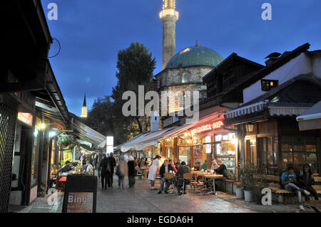 Bascarsija, Basar in der Altstadt im Abendlicht, Sarajevo, Bosnien und Herzegowina Stockfoto