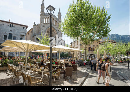 Kirche Sant Bartomeu, Placa Constitucio, Soller, Mallorca, Spanien Stockfoto