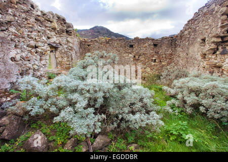 Ruinen des byzantinischen Klosters St. Retter der Placa, S. Salvatore della Placa in Sizilien, Francavilla Stockfoto