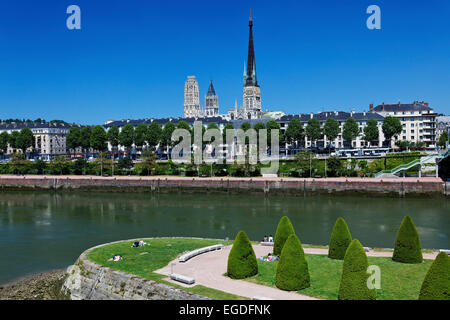 Ile Lacroix in die Seine und die Kathedrale von Rouen, Normandie, Frankreich Stockfoto